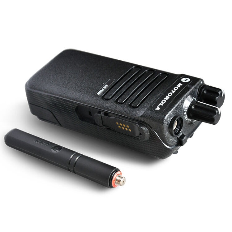 摩托羅拉Xir P6600數(shù)字對(duì)講機(jī)